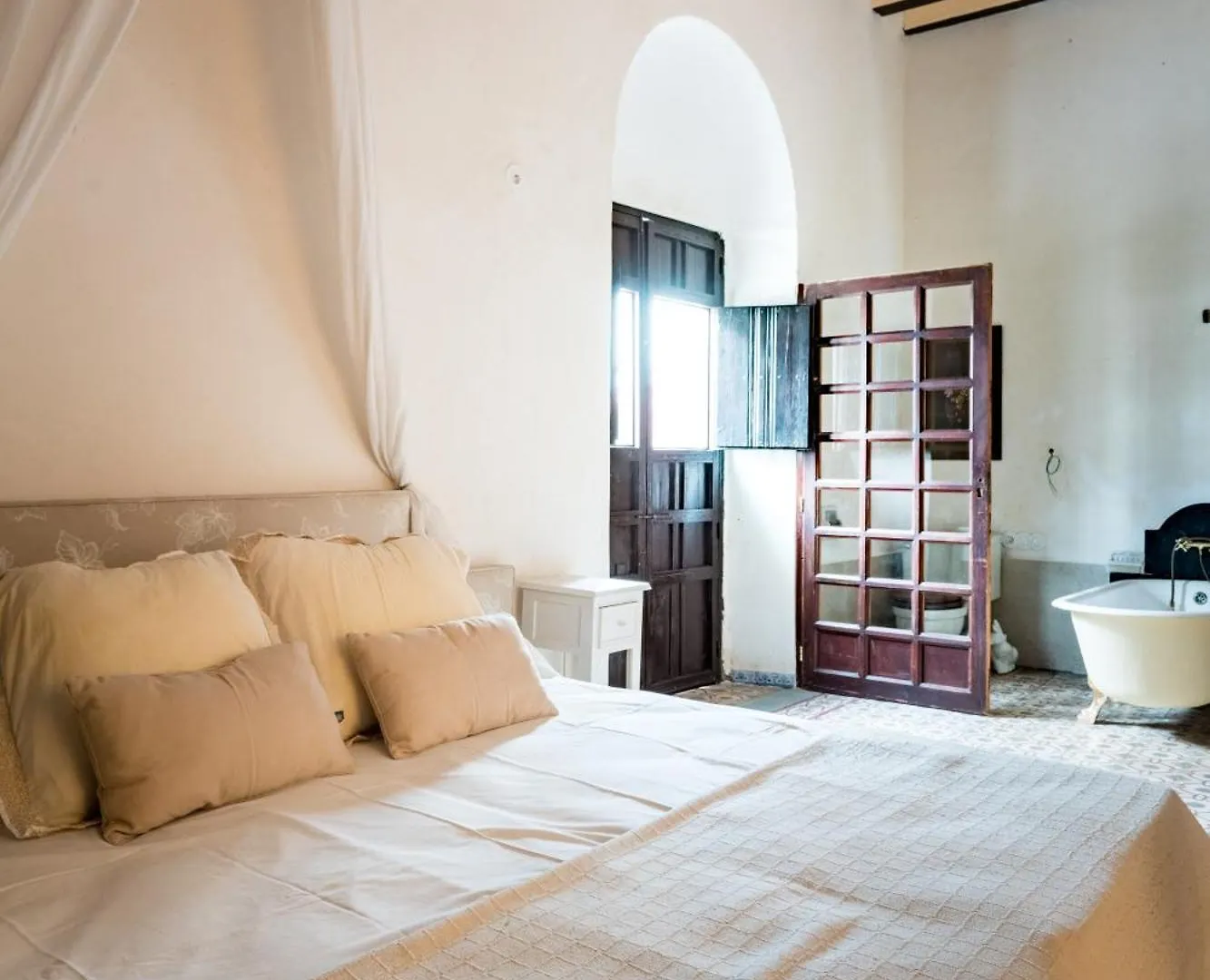 Casa Palacio De La Carrera Fuentes de Andalucia